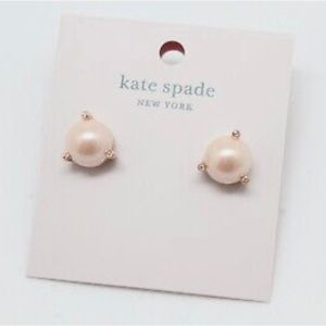 🛑SOLD🛑 
 Kate Spade Pearl Blush Studs
